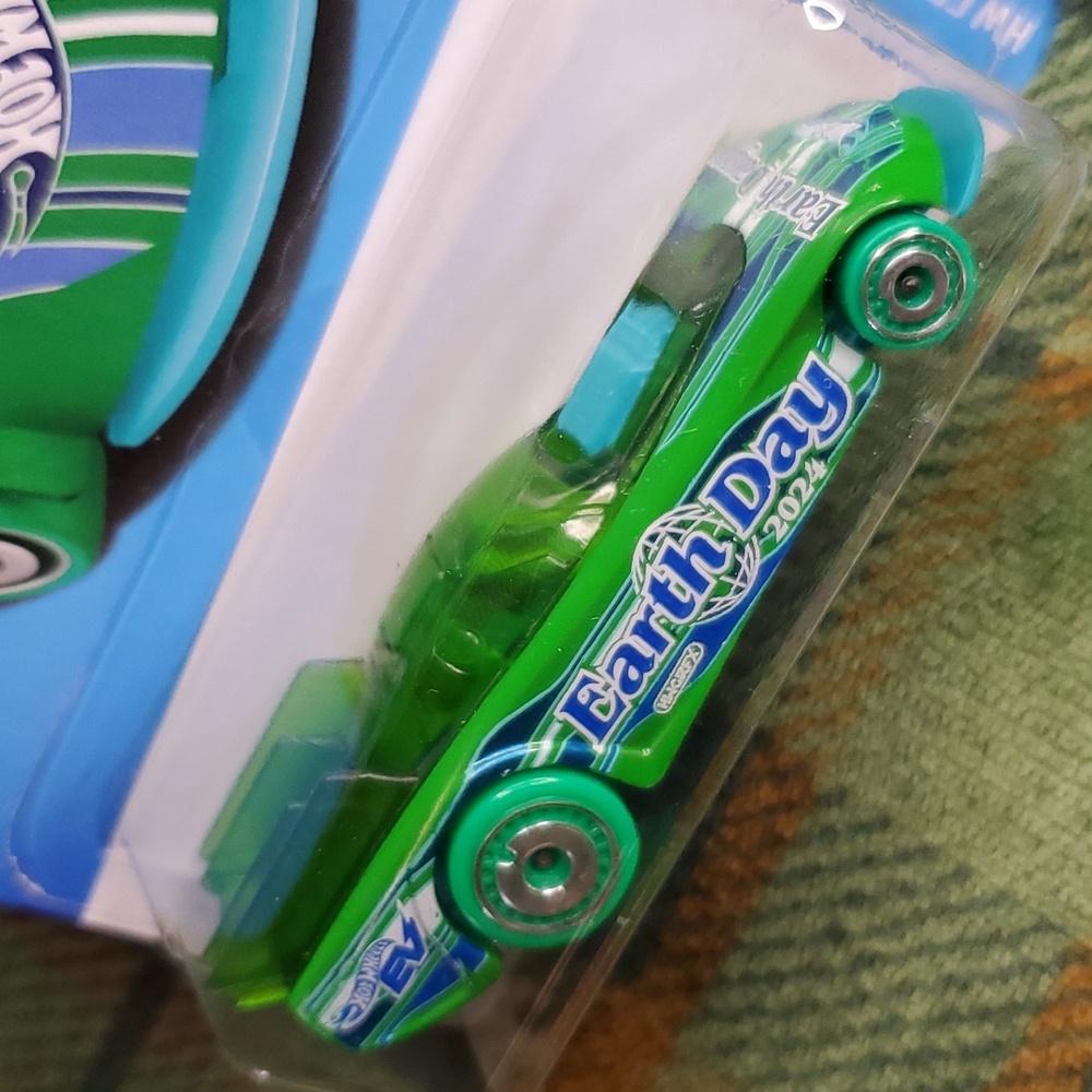 Hot Wheels‎ - Picture 3 of 9